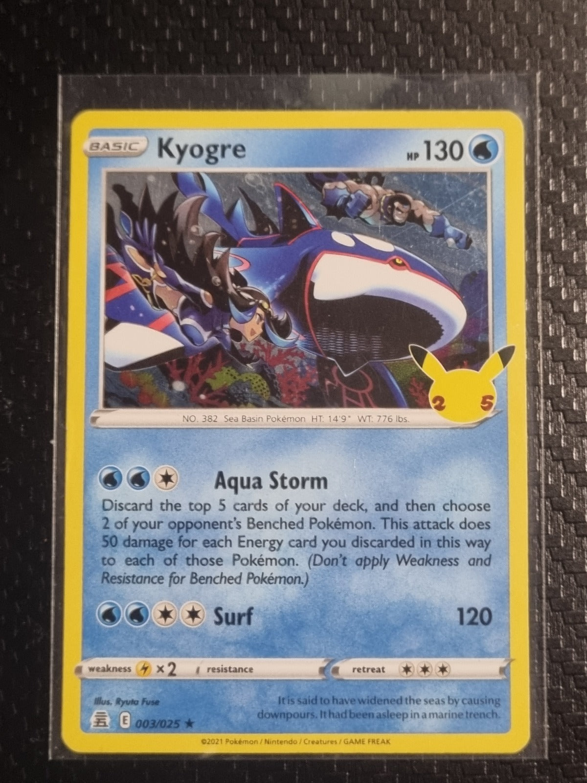 Kyogre Holo Rare Celebrations 003/025 NM